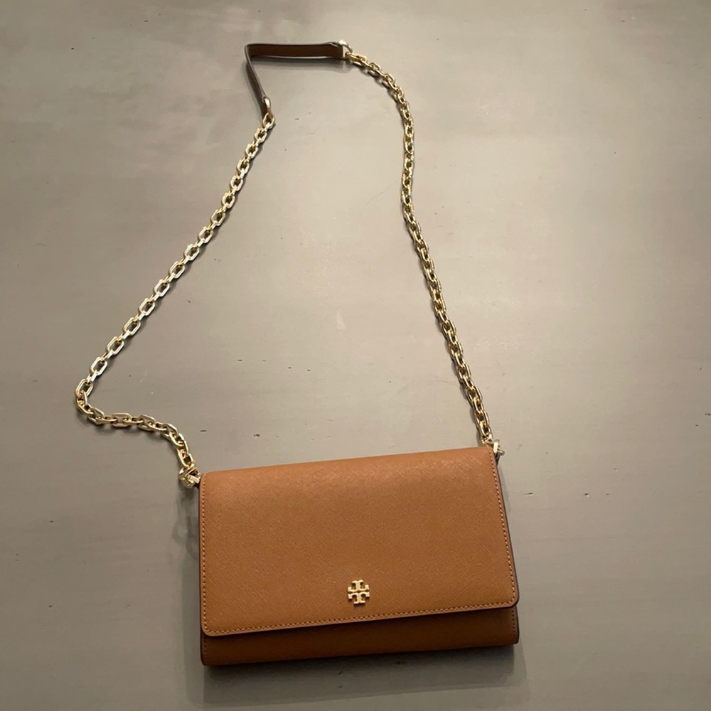 Tory Burch Emerson Chain Wallet - NWOT